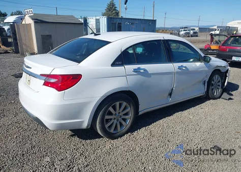 2013 Chrysler 200 Limited из США, поврежденный, VIN 1C3CCBCG6DN623564